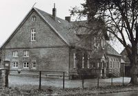 4 Volksschule Markendorf bis 1959